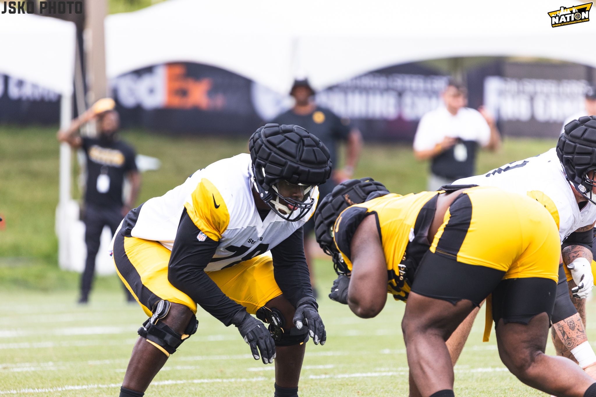 Steelers Get Brutal News On James Daniels' Injury